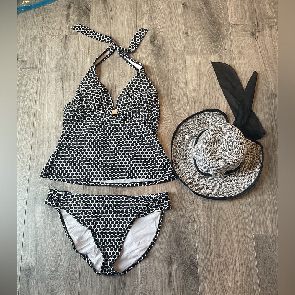 ALFRED SUNG Black and White Polka Dot Swimsuit